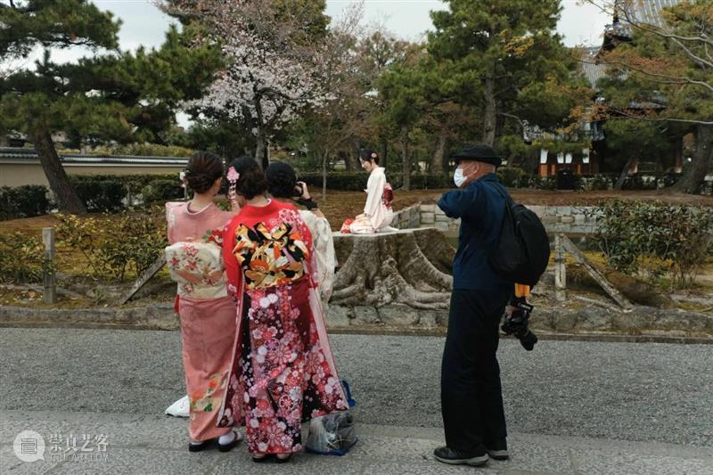 螺旋|钟宝妹:一本可以看到是人的行为、表情和形态的摄影集 行为 表情 形态 摄影集 螺旋 钟宝妹 have fun 当下 平时 崇真艺客
