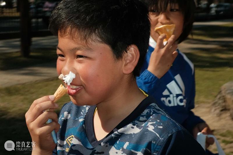 螺旋|钟宝妹:一本可以看到是人的行为、表情和形态的摄影集 行为 表情 形态 摄影集 螺旋 钟宝妹 have fun 当下 平时 崇真艺客