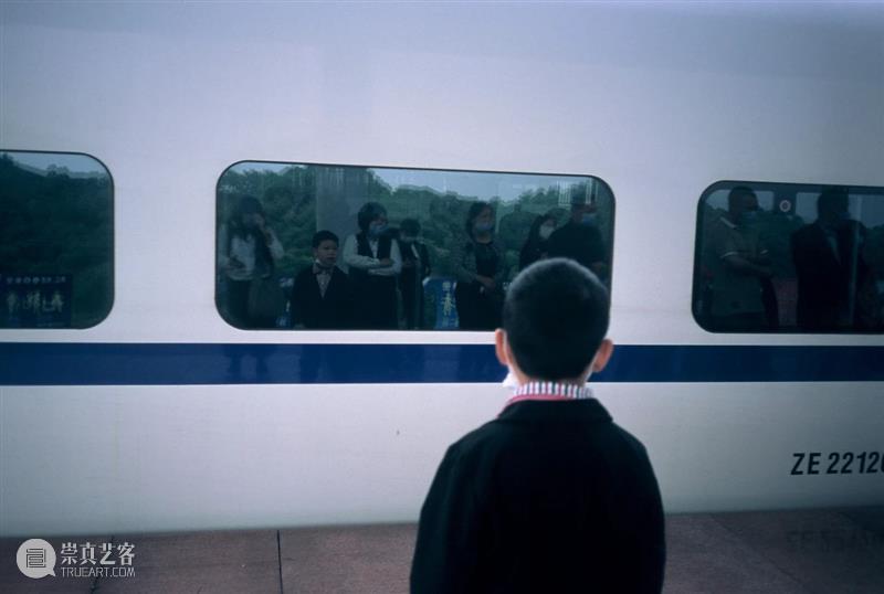 螺旋|钟宝妹:一本可以看到是人的行为、表情和形态的摄影集 行为 表情 形态 摄影集 螺旋 钟宝妹 have fun 当下 平时 崇真艺客