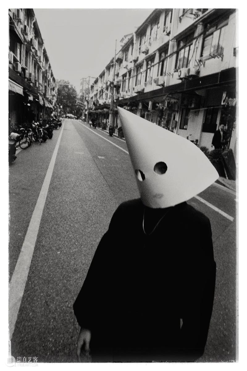 螺旋|钟宝妹:一本可以看到是人的行为、表情和形态的摄影集 行为 表情 形态 摄影集 螺旋 钟宝妹 have fun 当下 平时 崇真艺客