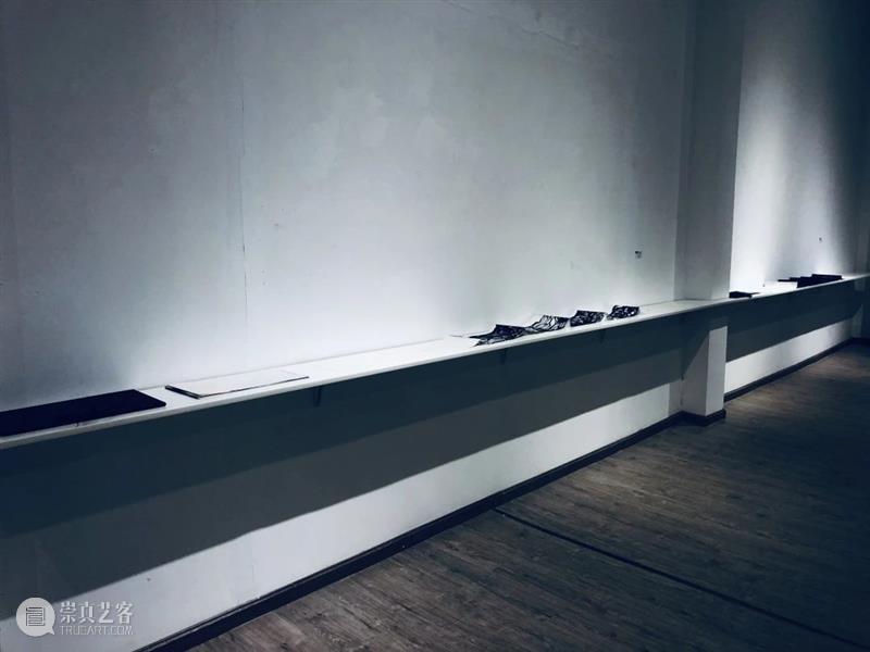 艺术家-保罗·乌尔曼|相遇·上海当代陶瓷实验艺术展 上海 陶瓷 艺术展 保罗 乌尔曼 艺术家 相遇 painting printmaking books 崇真艺客