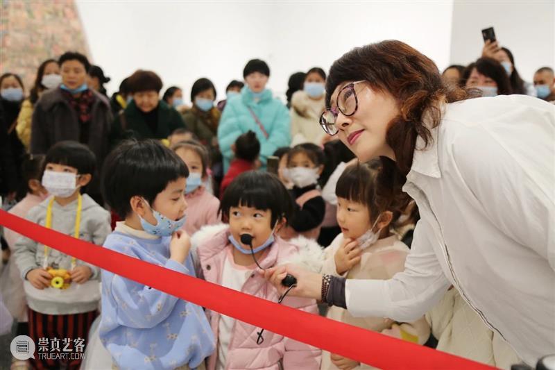 公共教育|西安市灞桥区爱上幼儿园参观王西京2020艺术展 王西京 艺术展 西安市灞桥区爱上幼儿园 先生 中外 现实主义 人物画 中国 画坛 时代 崇真艺客