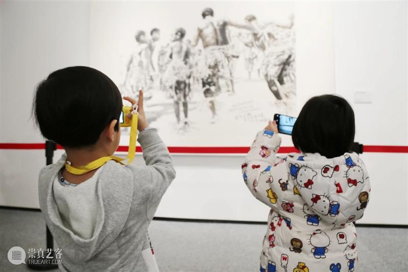 公共教育|西安市灞桥区爱上幼儿园参观王西京2020艺术展 王西京 艺术展 西安市灞桥区爱上幼儿园 先生 中外 现实主义 人物画 中国 画坛 时代 崇真艺客