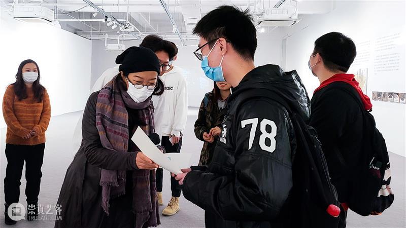 LCAM绘画临摹功能今日开启 功能 绘画 LCAM 临港 当代美术馆 美育 板块 现场 美术馆 画板 崇真艺客