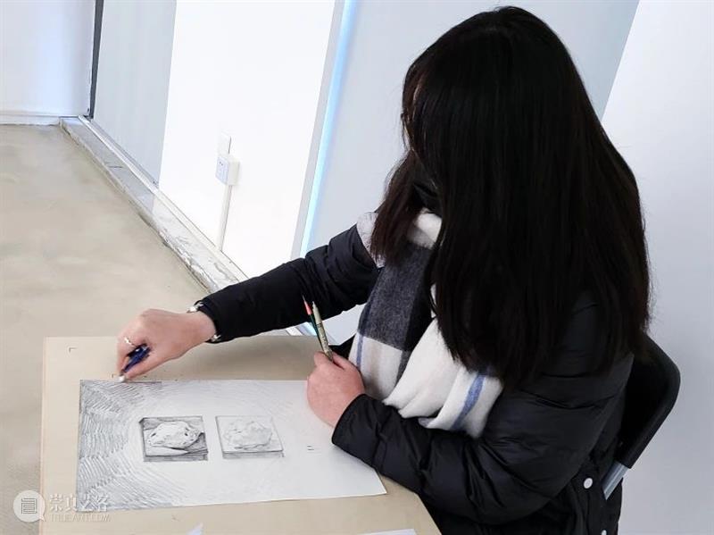 LCAM绘画临摹功能今日开启 功能 绘画 LCAM 临港 当代美术馆 美育 板块 现场 美术馆 画板 崇真艺客