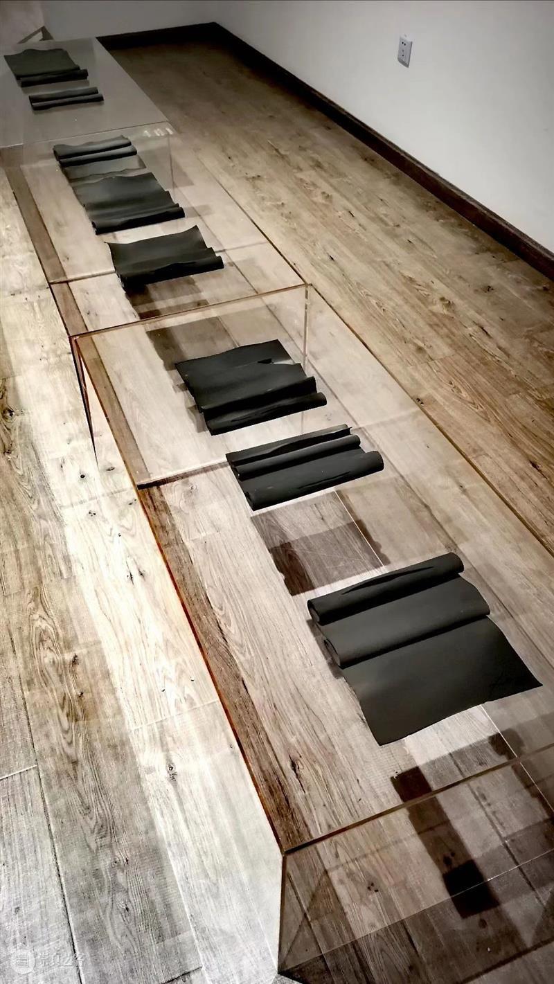 艺术家-远宏|相遇·上海当代陶瓷实验艺术展 上海 陶瓷 艺术展 艺术家 远宏 相遇 美术 Hong个人简介|Introduction 山东诸城 中央工艺美术学院 崇真艺客