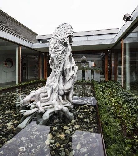 唐人曼谷|迈克·奎恩与克里斯丁·莱默茨双个展12月17日开幕 曼谷 迈克·奎恩 克里斯丁 双个展 唐人 迈克·奎恩克里斯丁 莱默茨 Lemmerz 策展人 旷卫 崇真艺客