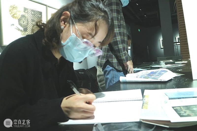 【活动回顾】制作属于自己的藏书票 藏书 活动 徐汇艺术馆 嘉宾 现场 版画 上海虹桥半岛版画艺术中心 画师 美柔汀 艺术家 崇真艺客