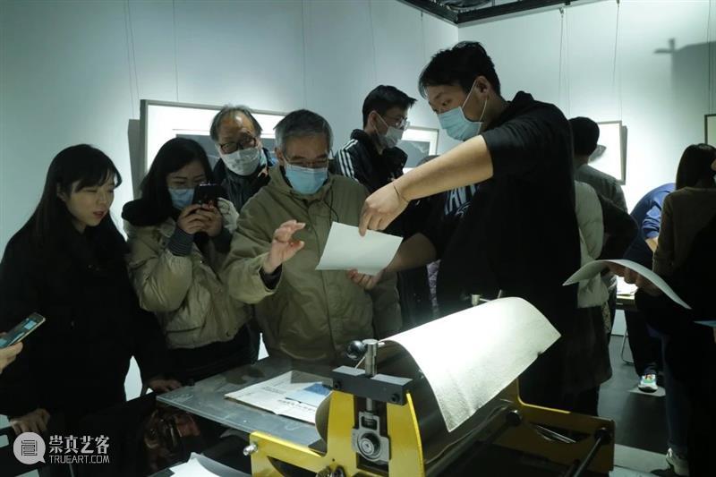 【活动回顾】制作属于自己的藏书票 藏书 活动 徐汇艺术馆 嘉宾 现场 版画 上海虹桥半岛版画艺术中心 画师 美柔汀 艺术家 崇真艺客