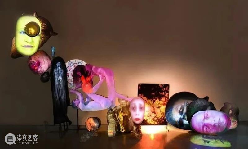 分享丨分割、变形的人脸，让他的多媒体作品独树一帜 多媒体 作品 人脸 Oursler 英国 摇滚 歌手 Bowie 大卫·鲍伊 歌曲 崇真艺客