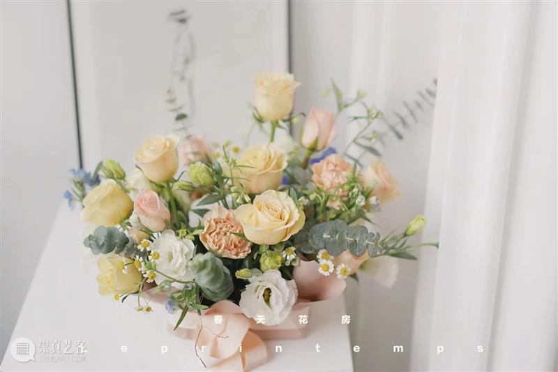 HOW WORKSHOP | 你的圣诞花环准备好了吗？ HOW 圣诞花环 WORKSHOP 时间 地点 昊美术馆 温州 会议厅 流程 圣诞 崇真艺客