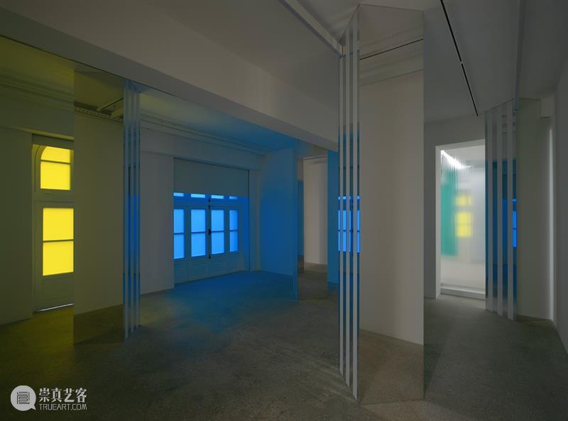 卡迈勒 · 梅隆赫画廊展出 | 丹尼尔 · 布伦与菲利普 · 帕雷诺联手推出场域特定及动态创作 丹尼尔 布伦 菲利普 帕雷诺 场域 动态 卡迈勒 梅隆赫 画廊 现场 崇真艺客
