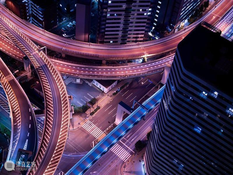 光社摄影图书馆 | 义体人 High Tech,Low Life 光社摄影图书馆 义体 Tech Life 赛博朋克 Cyberpunk 控制论 Cybernetics 朋克 Punk 崇真艺客