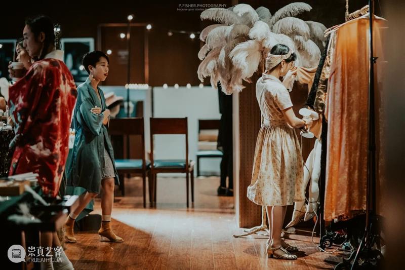 PAM合作 | 亚朵跨年夜，等你来玩→ 亚朵 跨年夜 PAM 年末 计划 gogo 脱口秀 人心 弦乐 屋顶 崇真艺客