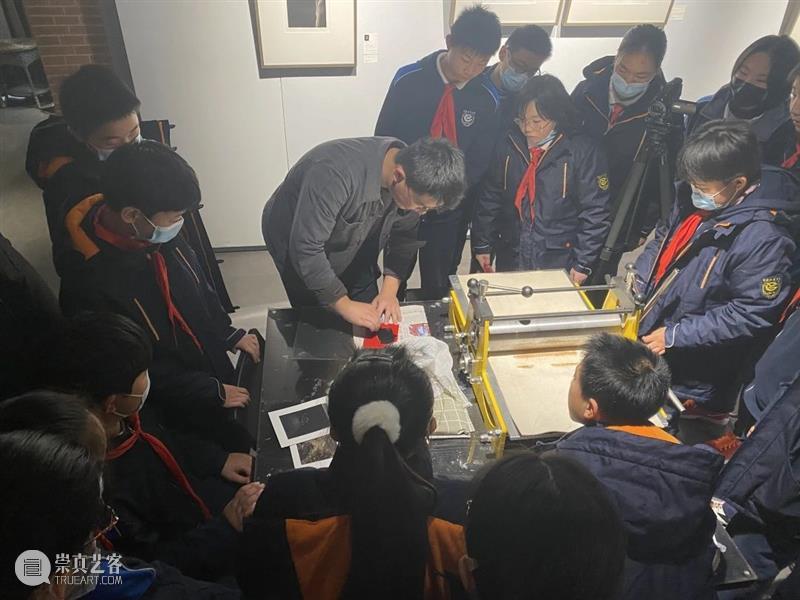 【活动回顾】舌尖上的凹版画 活动 版画 舌尖 美术馆 美术 上海市西南位育中学 初一 初二 年级 部分 崇真艺客