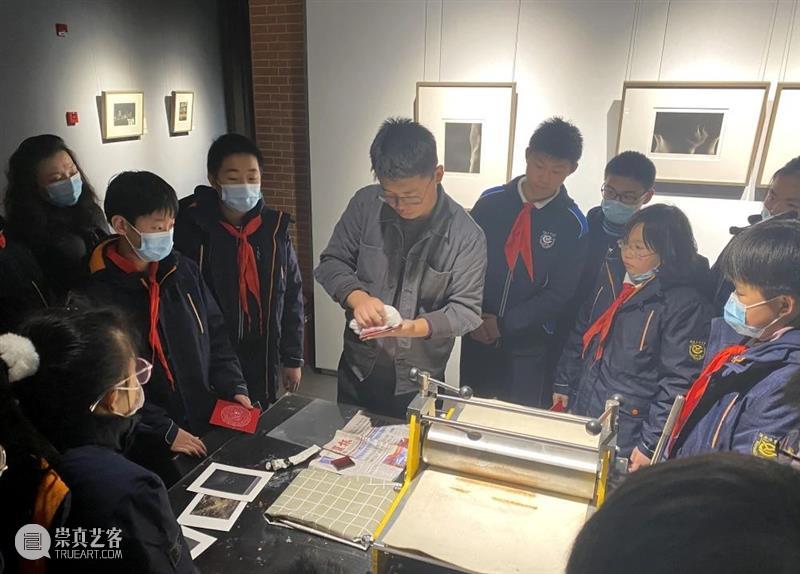 【活动回顾】舌尖上的凹版画 活动 版画 舌尖 美术馆 美术 上海市西南位育中学 初一 初二 年级 部分 崇真艺客
