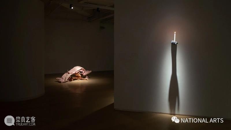 国家美术·展讯丨出神：靳山与赵洋 靳山 赵洋 国家 美术 展讯 名称 时间 地点 昊美术馆 现场 崇真艺客