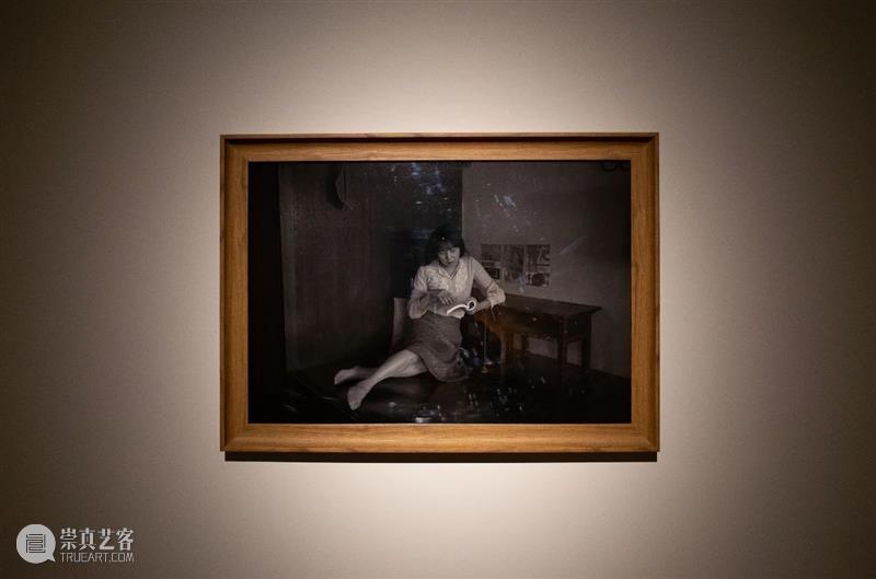 ≡ 娜布其、陶辉 | 群展“暗光” | 上海昊美术馆 昊美术馆 暗光 娜布其 陶辉 上海 群展 图片 Exhibition群展 GroupExhibition Noire 崇真艺客