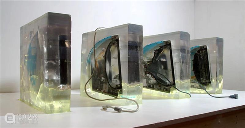 李继伟｜意识 · 行为 LI JIWEI | CONSCIOUSNESS AND ACTION 李继伟 意识 行为 JIWEI Jiwei Cut 苹果 电脑 北京 央美术学院 崇真艺客