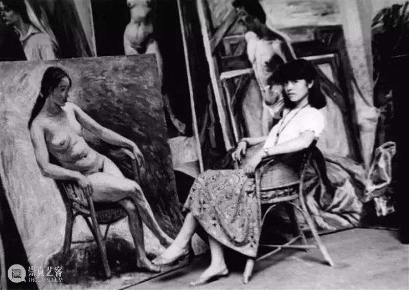 绘画丨央美才女35年前画的素描《大卫》，至今都无人超越  中国舞台美术学会 大卫 素描 央美 绘画 才女 上方 中国舞台美术学会 右上 星标 本文 崇真艺客