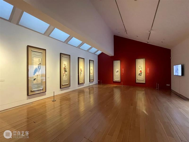 “月圆天宝，花好年丰”：北京画院藏齐白石艺术精品展于苏州博物馆开展  北京画院 北京画院 齐白石 艺术 苏州博物馆 月圆天宝 好年丰 精品 薛良 精品展 海报 崇真艺客