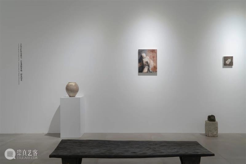 画廊｜灰尘和物影，消失成为了存在的证据 灰尘 画廊 物影 证据 导言 展厅 兜里 艺术家 李俊 生活 崇真艺客