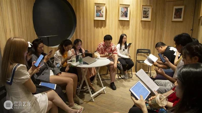 2020年的七个瞬间 瞬间 尾声 新冠 疫情 艺术 行业 挫折 FLAG 灾难 生活 崇真艺客