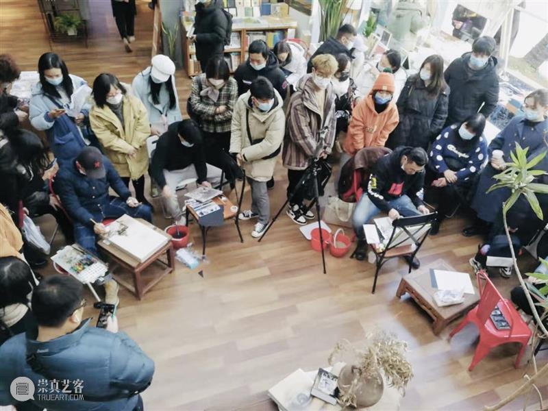 画展、写生、音乐会…书店有这么多玩法？ | 慢闪视集 画展 音乐会 书店 玩法 新年 书展 文创 工作室 市集 美食 崇真艺客