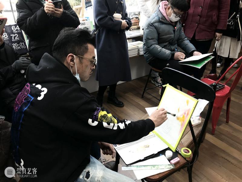 画展、写生、音乐会…书店有这么多玩法？ | 慢闪视集 画展 音乐会 书店 玩法 新年 书展 文创 工作室 市集 美食 崇真艺客