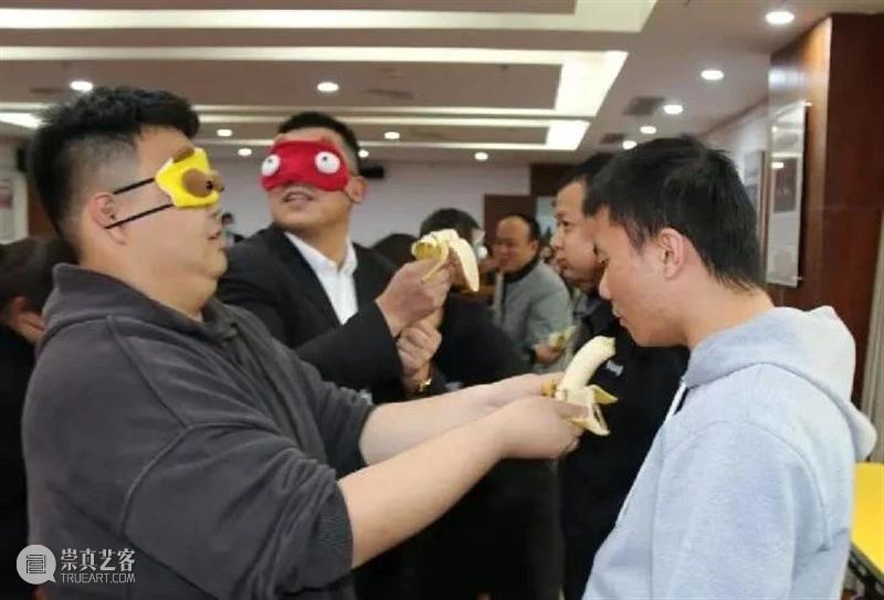德明发集团2020贺年会 睿鼠挺铁牛 铁牛 德明发集团 睿鼠 捷报 春潮 同仁 合照 新年 钟声 时光 崇真艺客