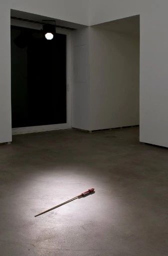 同行/日常每天都在发送摩斯密码 | Ariel Orozco Ariel Orozco 同行 摩斯密码 古巴 目前 墨西哥城 生活 工作 媒介 崇真艺客
