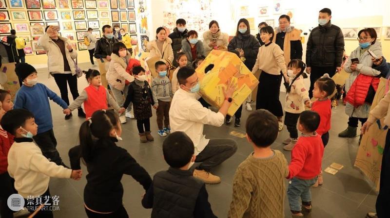 “一起吹吹牛儿”跨年艺术集市圆满结束啦!但这一次,我们不说再见 跨年 艺术 集市 HAPPY YEAR 中学 孩子们 滴水湖 活动 牛年 崇真艺客