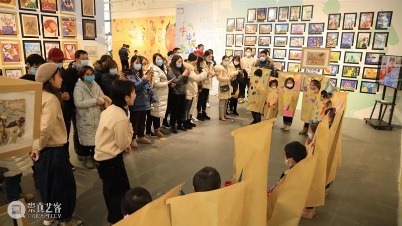 “一起吹吹牛儿”跨年艺术集市圆满结束啦!但这一次,我们不说再见 跨年 艺术 集市 HAPPY YEAR 中学 孩子们 滴水湖 活动 牛年 崇真艺客