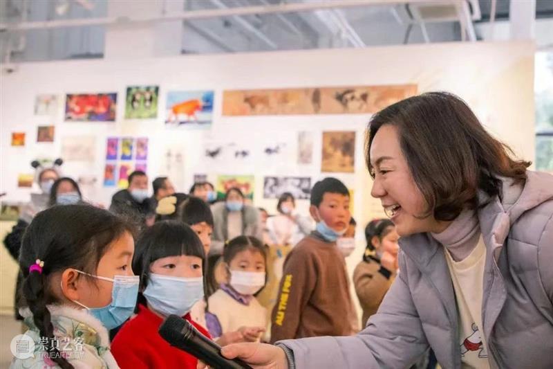 “一起吹吹牛儿”跨年艺术集市圆满结束啦！但这一次，我们不说再见 跨年 艺术 集市 HAPPY YEAR 中学 孩子们 滴水湖 活动 牛年 崇真艺客