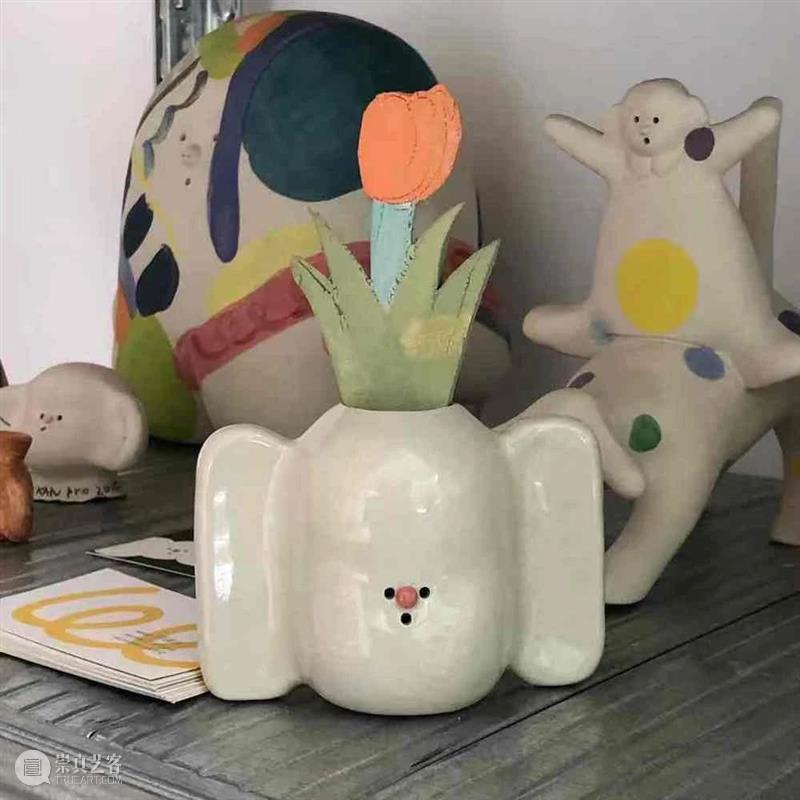 看看假球用大耳朵做的kankan 假球 kankan 耳朵 作品 成员 五官 圆球 名字 来源 字面 崇真艺客