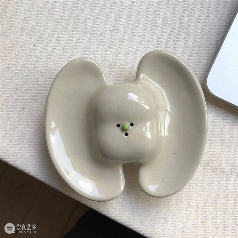 看看假球用大耳朵做的kankan 假球 kankan 耳朵 作品 成员 五官 圆球 名字 来源 字面 崇真艺客