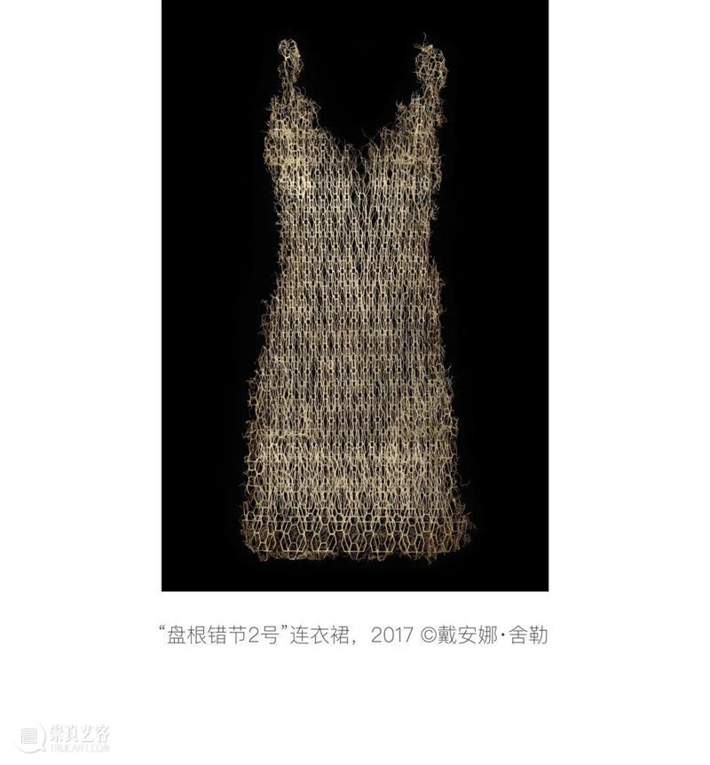 当我们在谈论可持续时尚时，我们在谈论什么？ 时尚 自然 关系 时尚界 以来 话题 英国 VA博物馆 中国丝绸博物馆 年度 崇真艺客