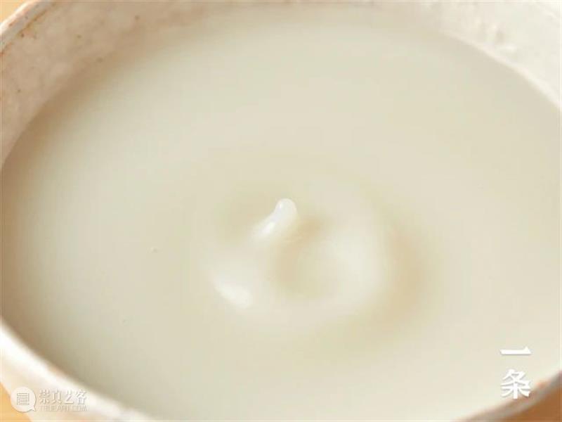 用东北稻花香米打磨出的醇香米浆,每天冲一杯,温暖香甜! 醇香 米浆 东北稻花香米 朋友 大米 营养 国人 粮食 家家户户 厨房 崇真艺客