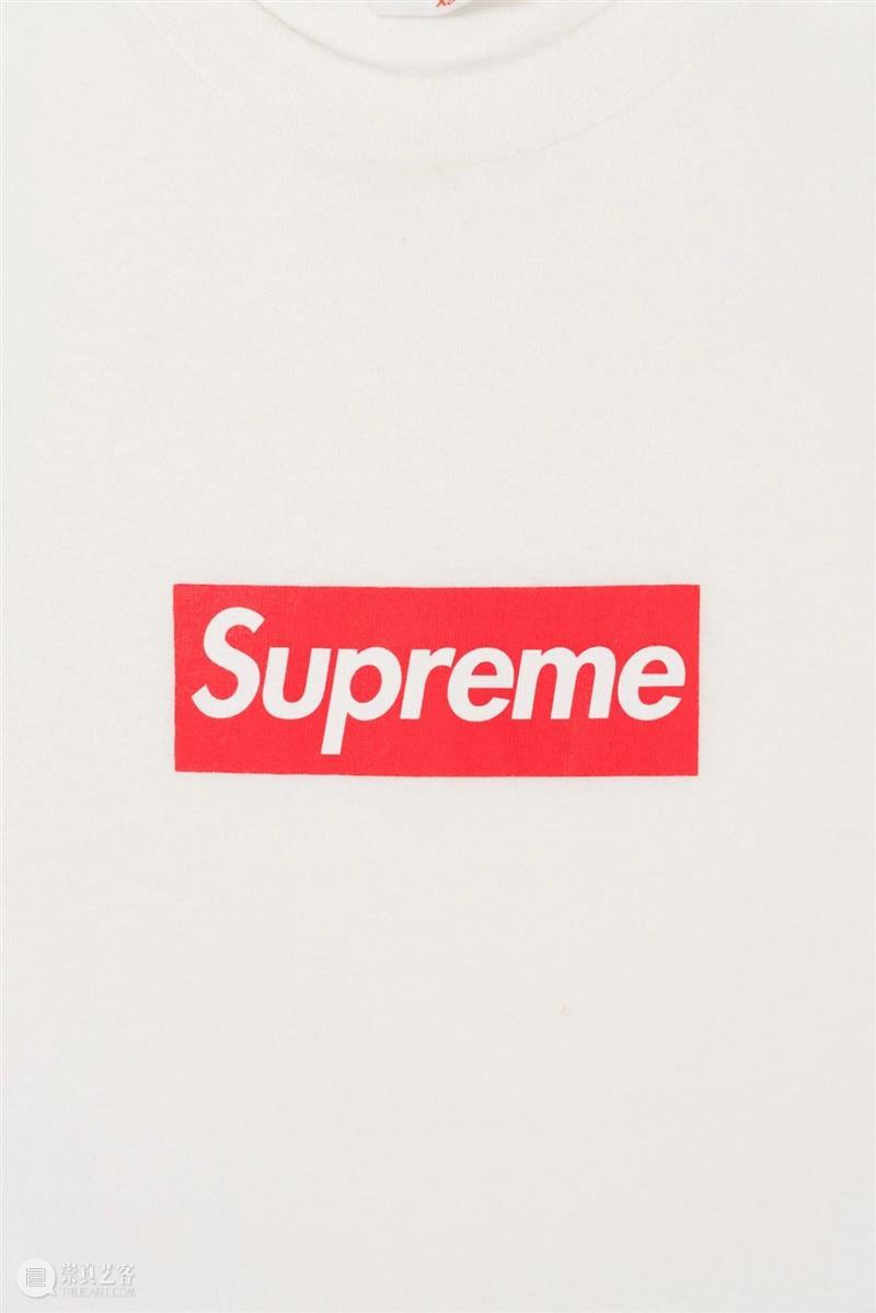 佳士得呈献首个且唯一完整的Supreme Box Logo T裇珍藏 佳士得 Supreme Box Logo T裇 样品 亲友 特别版 T裇珍藏 品牌 崇真艺客
