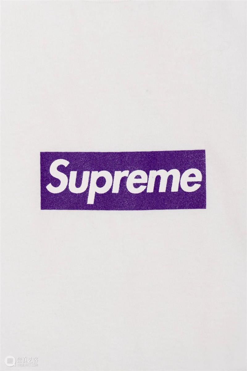 佳士得呈献首个且唯一完整的Supreme Box Logo T裇珍藏 佳士得 Supreme Box Logo T裇 样品 亲友 特别版 T裇珍藏 品牌 崇真艺客