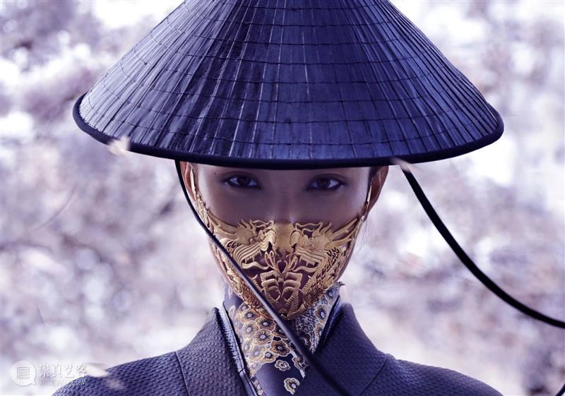做珠宝的钱钟书爱撸猫丨AMNUA TALK TALK 珠宝 钱钟书 撸猫丨AMNUA 理念 古人 美好生活 历史 缩影 INTRODUCTION 崇真艺客