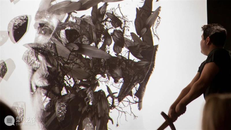 2020年度显示屏应用作品精选30件 | MANA网站 显示屏 MANA 网站 作品 Elevated Encor Supermafia OUTPUT 艺术家 未来 崇真艺客