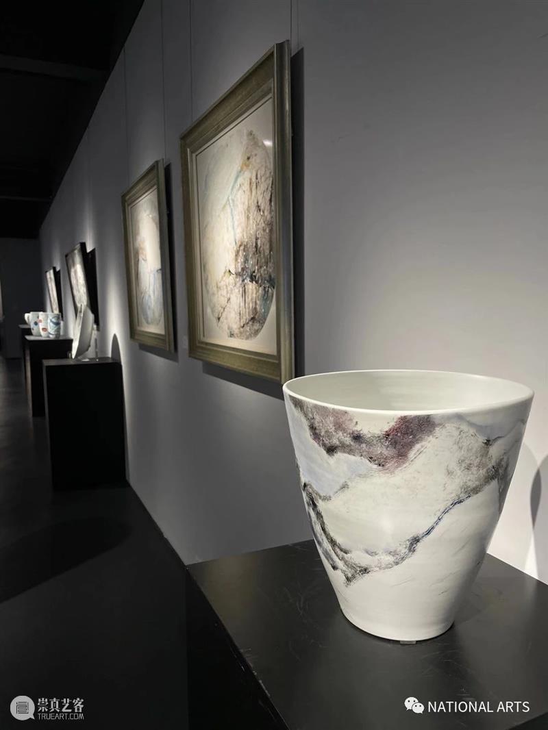 国家美术·展讯丨磁场——白磊白明双个展 磁场 白磊 白明双 个展 美术 国家 展讯 名称 时间 地点 崇真艺客