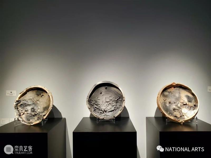 国家美术·展讯丨磁场——白磊白明双个展 磁场 白磊 白明双 个展 美术 国家 展讯 名称 时间 地点 崇真艺客