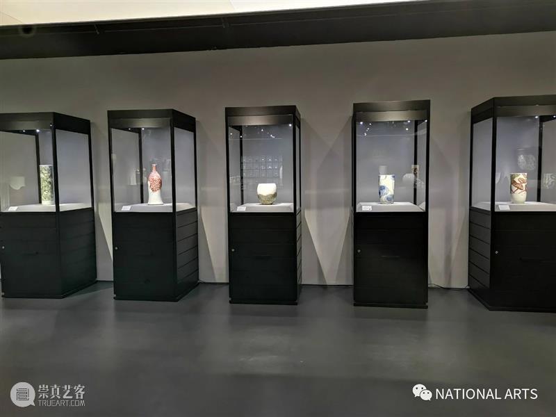 国家美术·展讯丨磁场——白磊白明双个展 磁场 白磊 白明双 个展 美术 国家 展讯 名称 时间 地点 崇真艺客