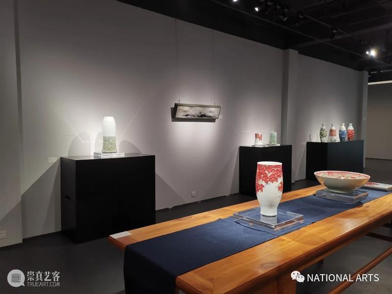 国家美术·展讯丨磁场——白磊白明双个展 磁场 白磊 白明双 个展 美术 国家 展讯 名称 时间 地点 崇真艺客