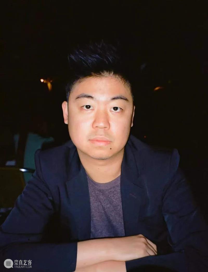 文献如何得以现形？一本书带你探访美术馆的隐秘角落 文献 美术馆 隐秘 角落 年关 方正 过去 成果 时刻 上海双年展 崇真艺客