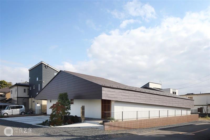 日本S住宅，屋顶开辟庭院 / atelier N 日本 住宅 庭院 屋顶 atelier Kai Nakamura 周边 居民 特点 崇真艺客