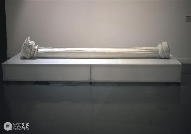 HOW 出神｜靳山重要作品介绍 博文精选 HOW昊美术馆 靳山 作品 HOW 展期 艺术家 赵洋策展人 马珏 地址 昊美术馆 上海 崇真艺客