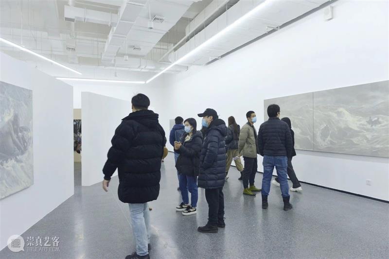 展览开展|“王临潼：珊瑚白，制图术，隐身衣以及沙沙作响”展览在西安美术馆展出 王临潼 珊瑚 制图术 隐身衣 西安美术馆 青年 艺术家 项目 系列 杨超馆长 崇真艺客
